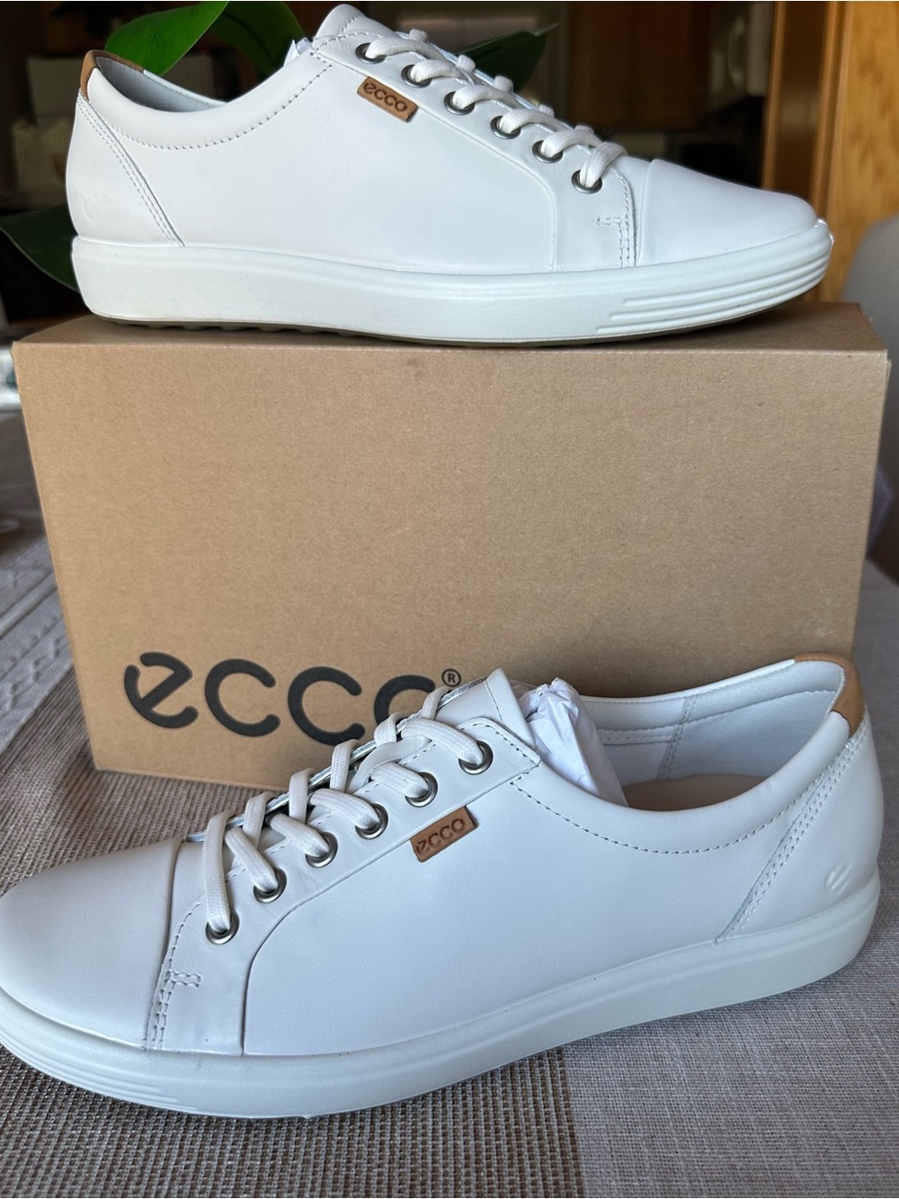 Ecco Euro Size 41 White Leather Sneakers with Tan Heel Accent